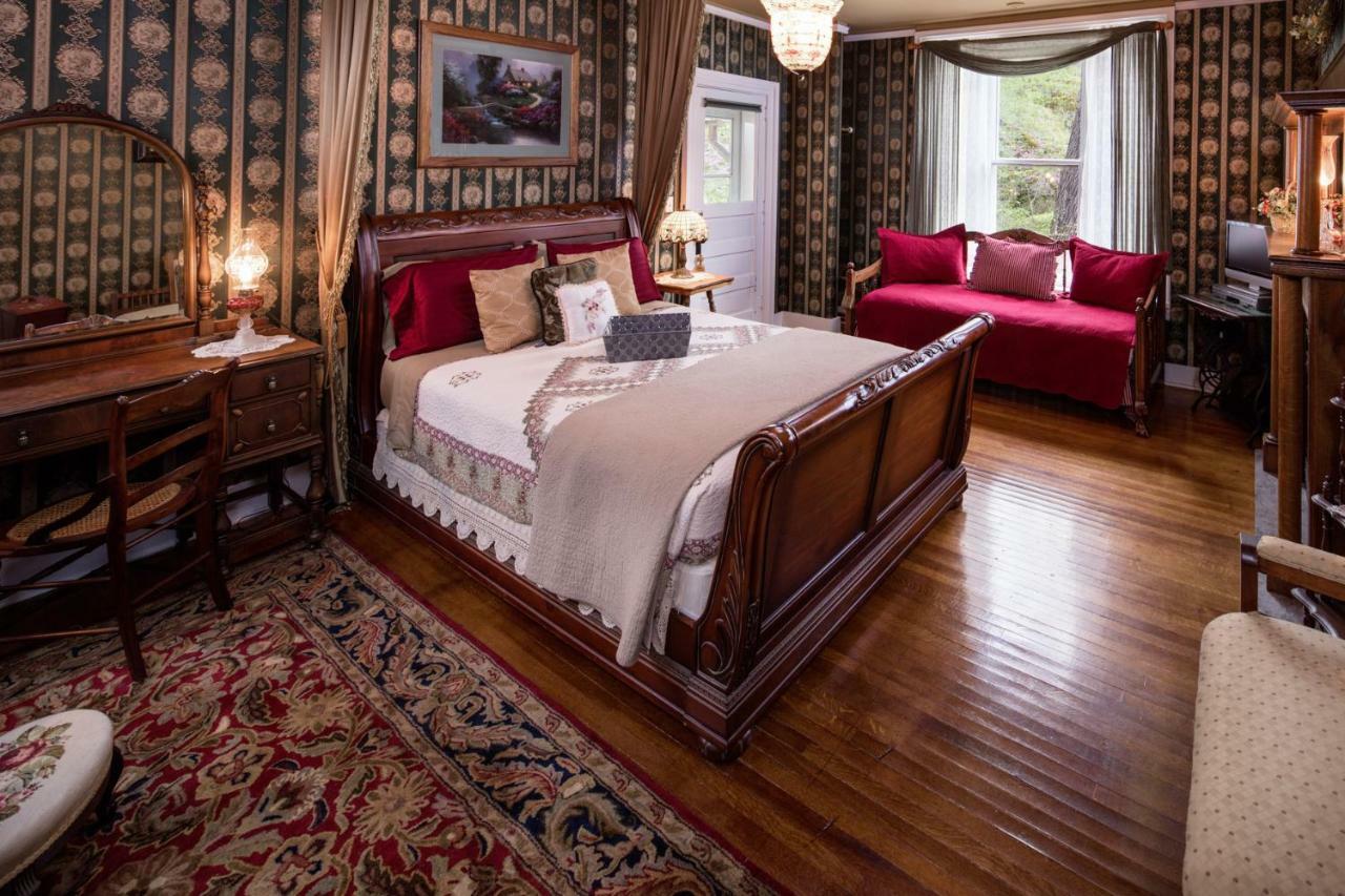 The Steamboat House Bed and Breakfast Galena Eksteriør billede