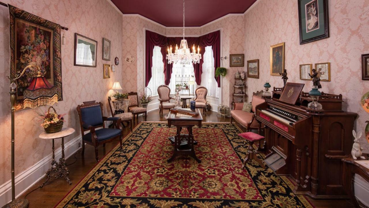 The Steamboat House Bed and Breakfast Galena Eksteriør billede