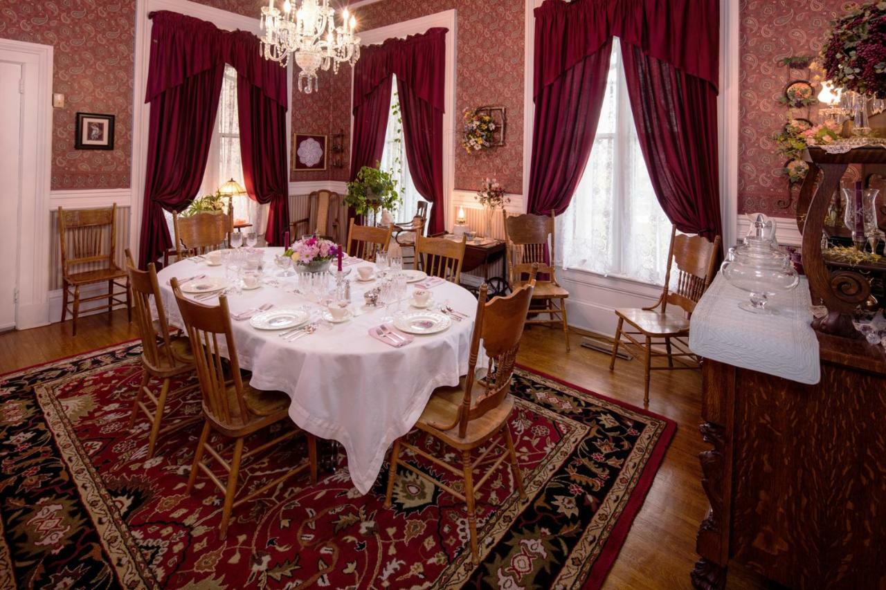 The Steamboat House Bed and Breakfast Galena Eksteriør billede